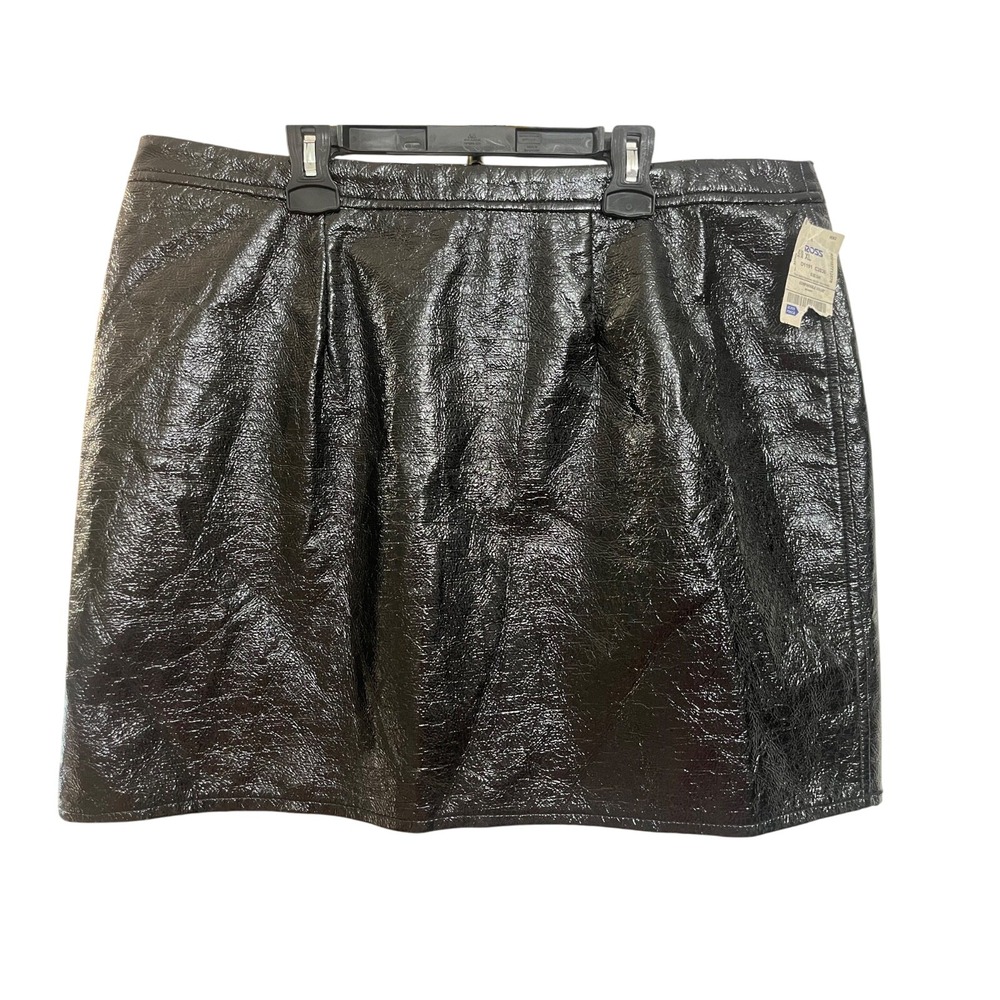 Black Faux Leather Mini Skirt Zipper‎ Front Belt Loops Size Medium